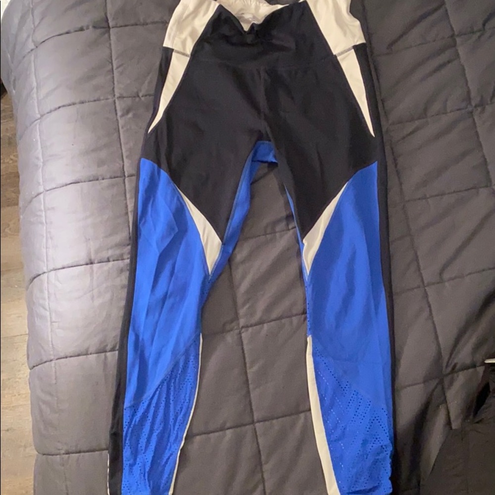 Athleta leggings